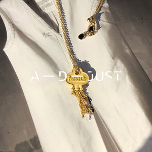 A-D-JUST ➤